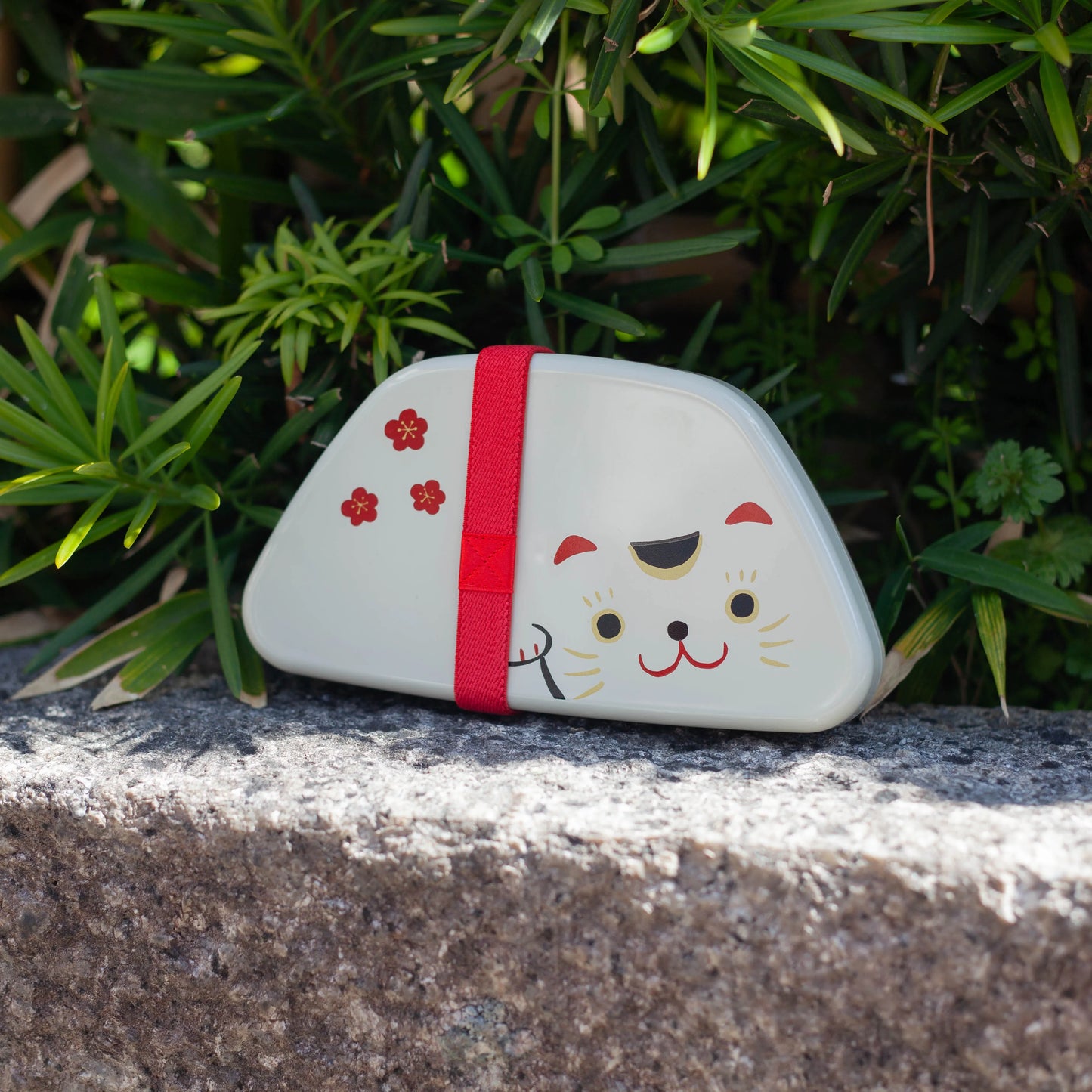 富士おにぎり弁当 | 白まねきねこ