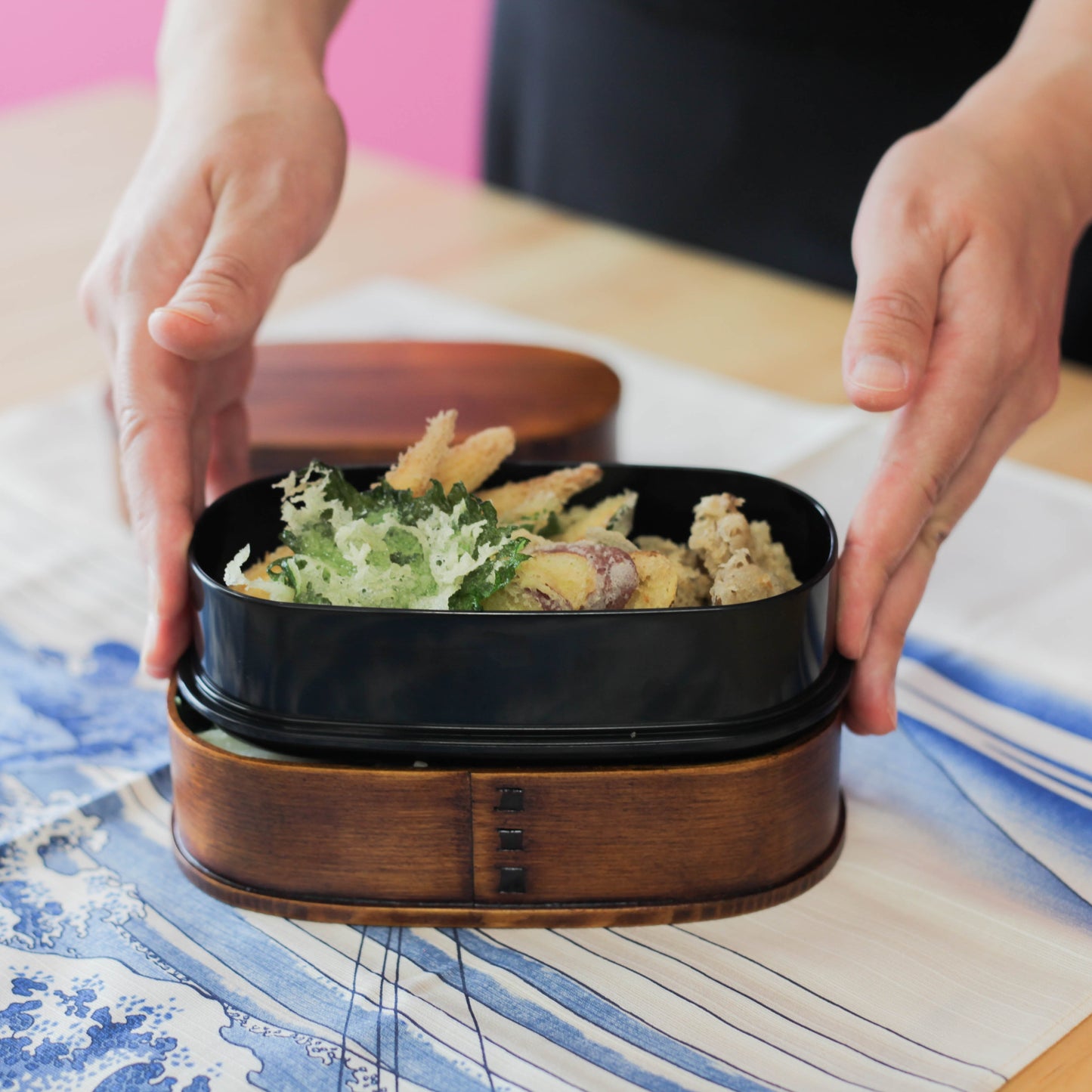 小判木製二段弁当 スリ漆 880mL