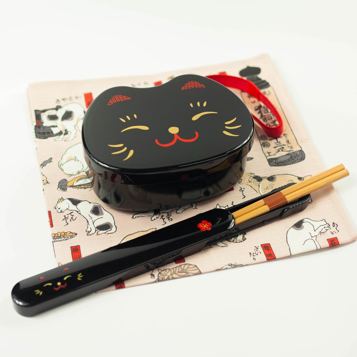 顔のお弁当箱 黒猫