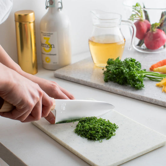 曜 いろは シェフナイフ