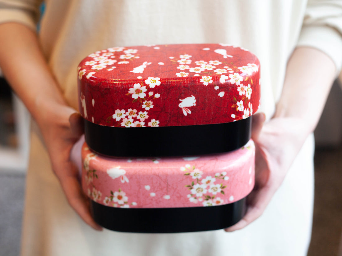 桜うさぎシリーズ 830ml小判弁当箱が新発売！