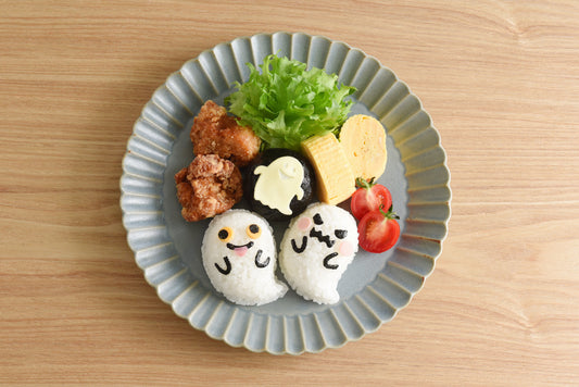 ハロウィン弁当のアイデア｜おばけおにぎりで簡単かわいく楽しもう！