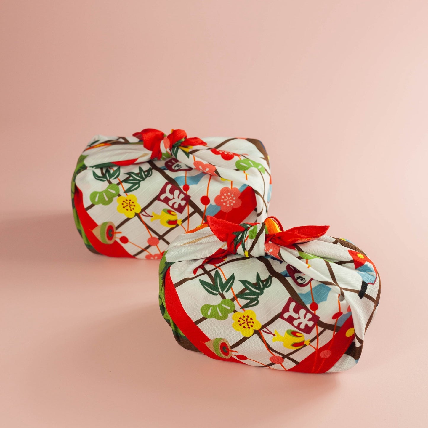 風呂敷 三毛猫みけのゆめ日記 :みけの初夢 50cm