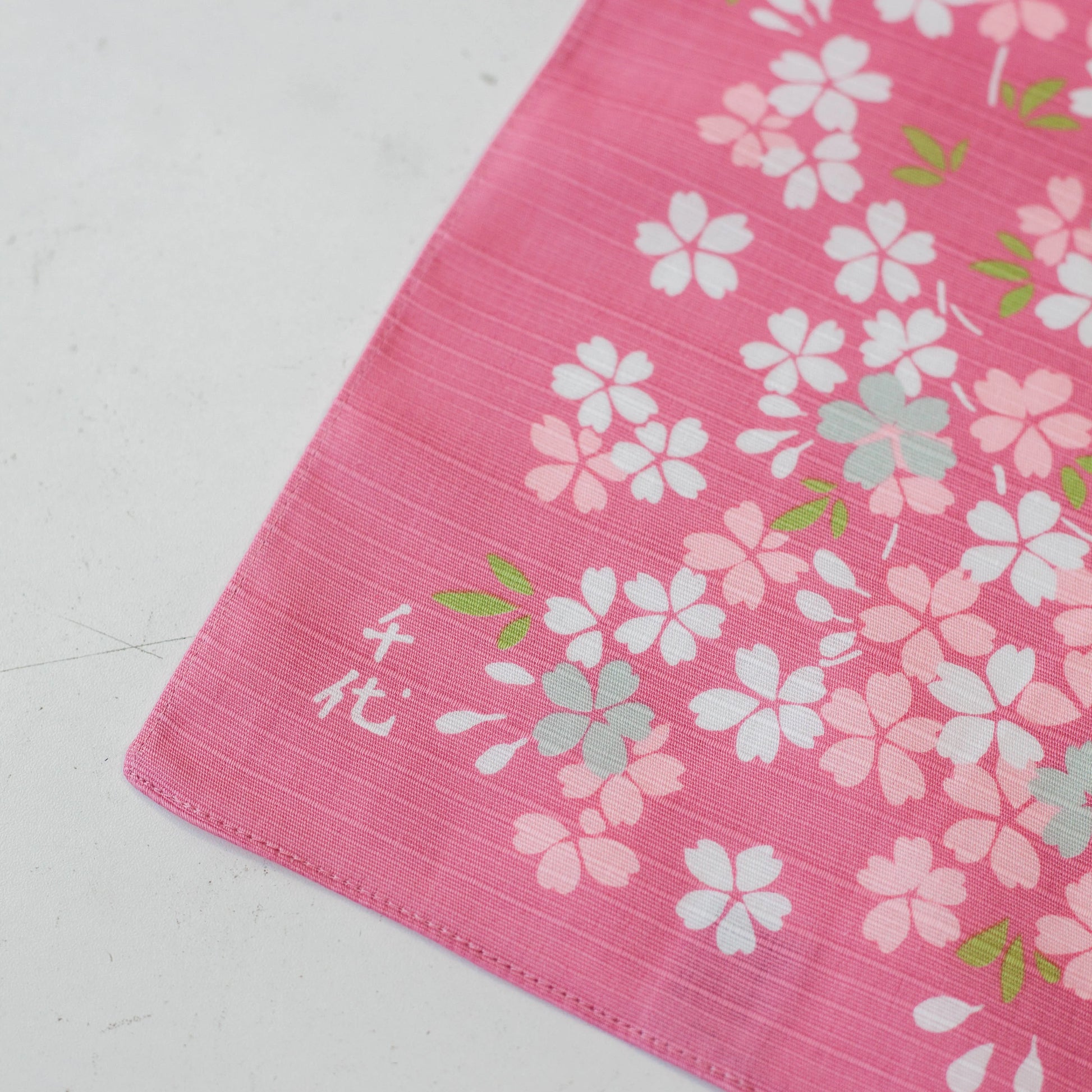 宇野千代の桜ふろしき 姫ざくら（もも）50cm｜Bento&co 千代