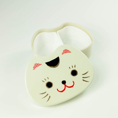顔のお弁当箱　まねき猫