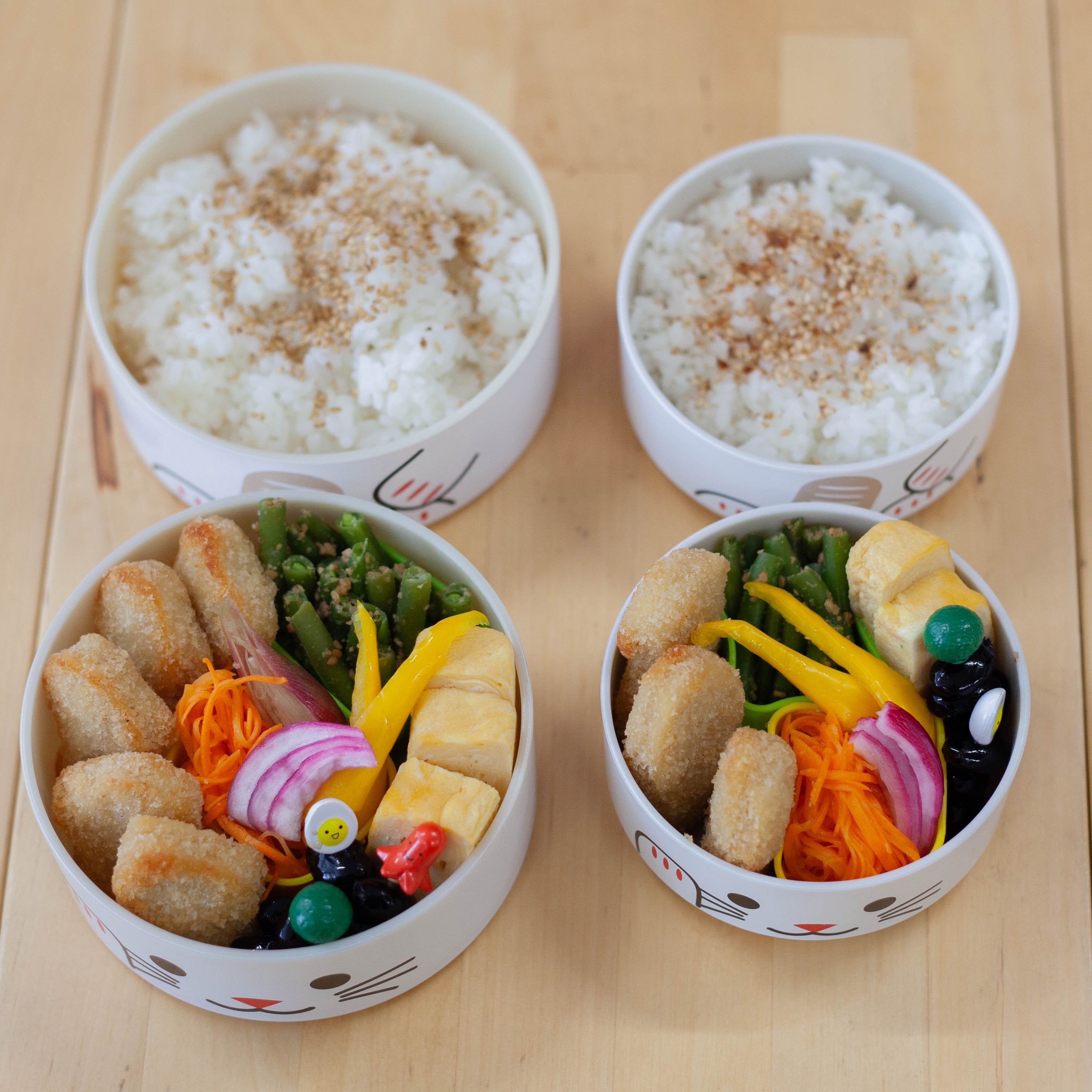 こけし弁当 まねきねこ 二段弁当箱 680ml 日本製 ランチバンド付き
