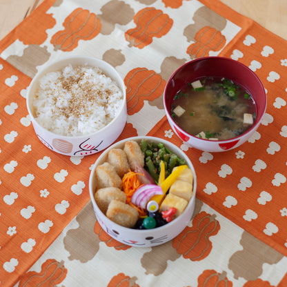 大こけし弁当 まねきねこ白