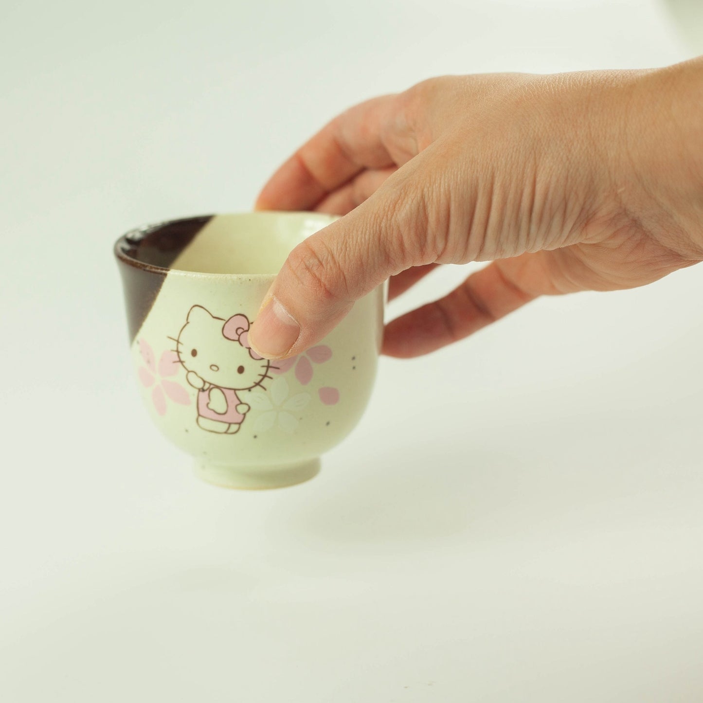 美濃焼 ハローキティ 桜柄 湯呑み