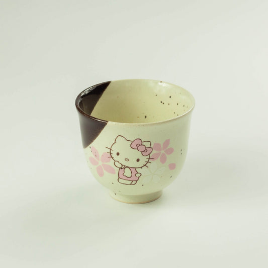 美濃焼 ハローキティ 桜柄 湯呑み