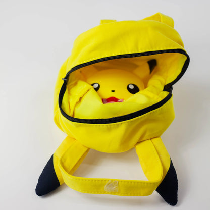 ピカチュウ ダイカットバッグ 正面 耳付きデザイン 弁当箱も入る