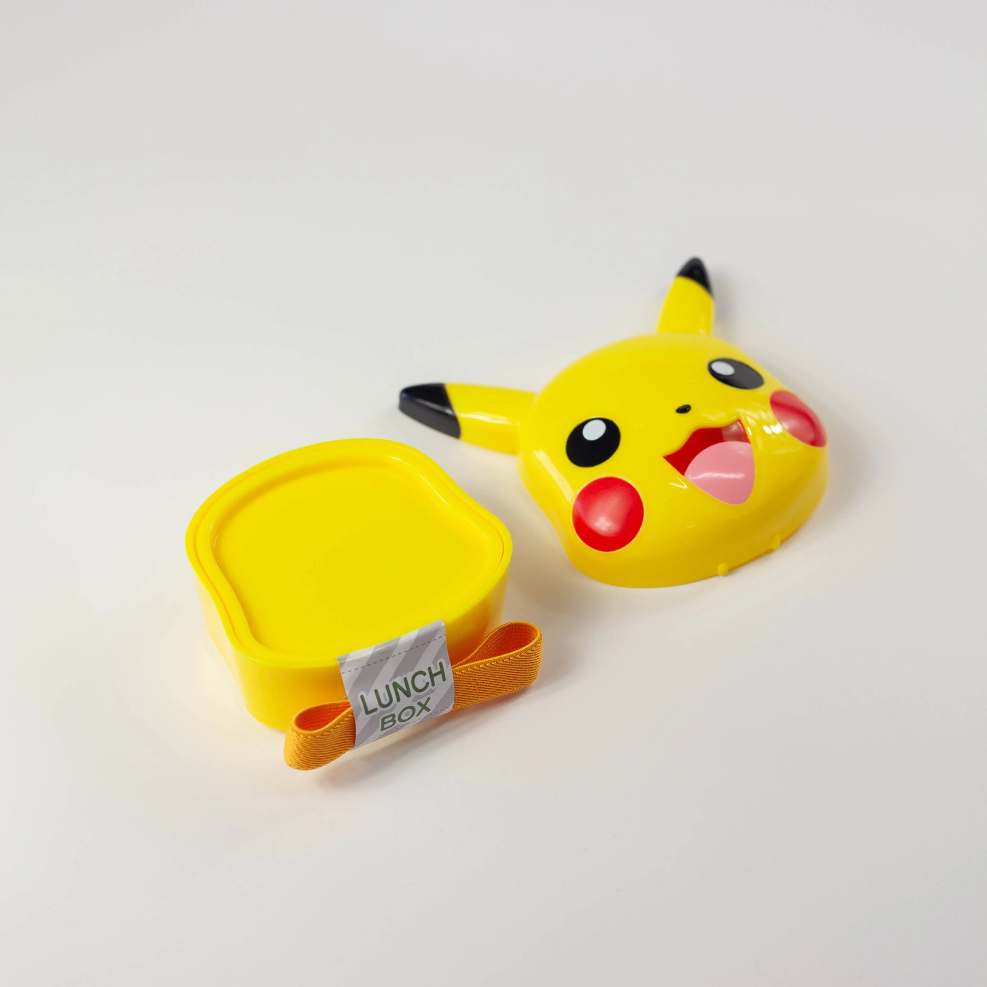 ピカチュウ ダイカットランチボックス 2段式 蓋を開けたところ