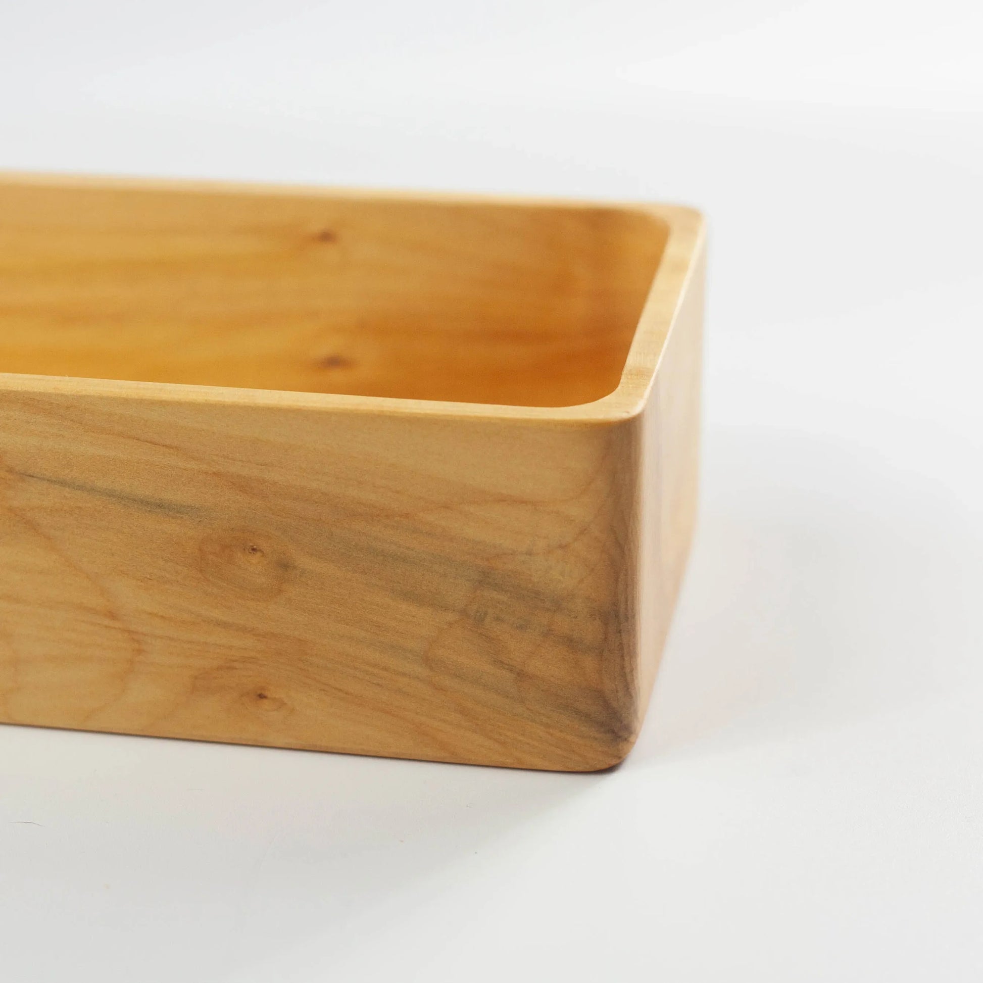 Miyama Bento Box 410 イチョウ 全体 — 温かみのある黄金色が美しい天然イチョウ材の木製弁当箱 側面