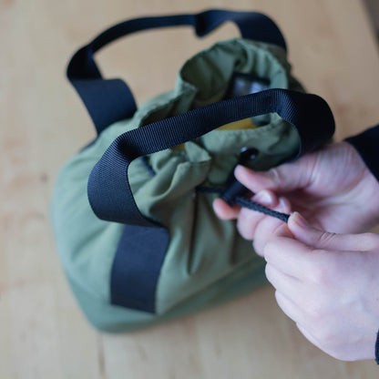 巾着にもなるランチバッグ | グレー