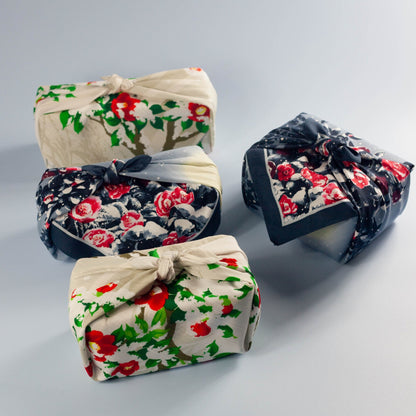 風呂敷 三毛猫みけのゆめ日記 :みけの初夢 50cm