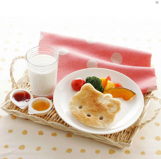 Hello Kitty Bread Cutter by Skater - Bento&co Japanese Bento Lunch Boxes and Kitchenware Specialists